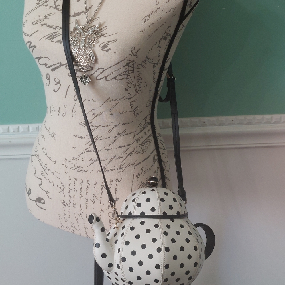 Kate spade Teapot Tea Party Polka Dots Kettle, Alice In Wonderland - Picture 3 of 6